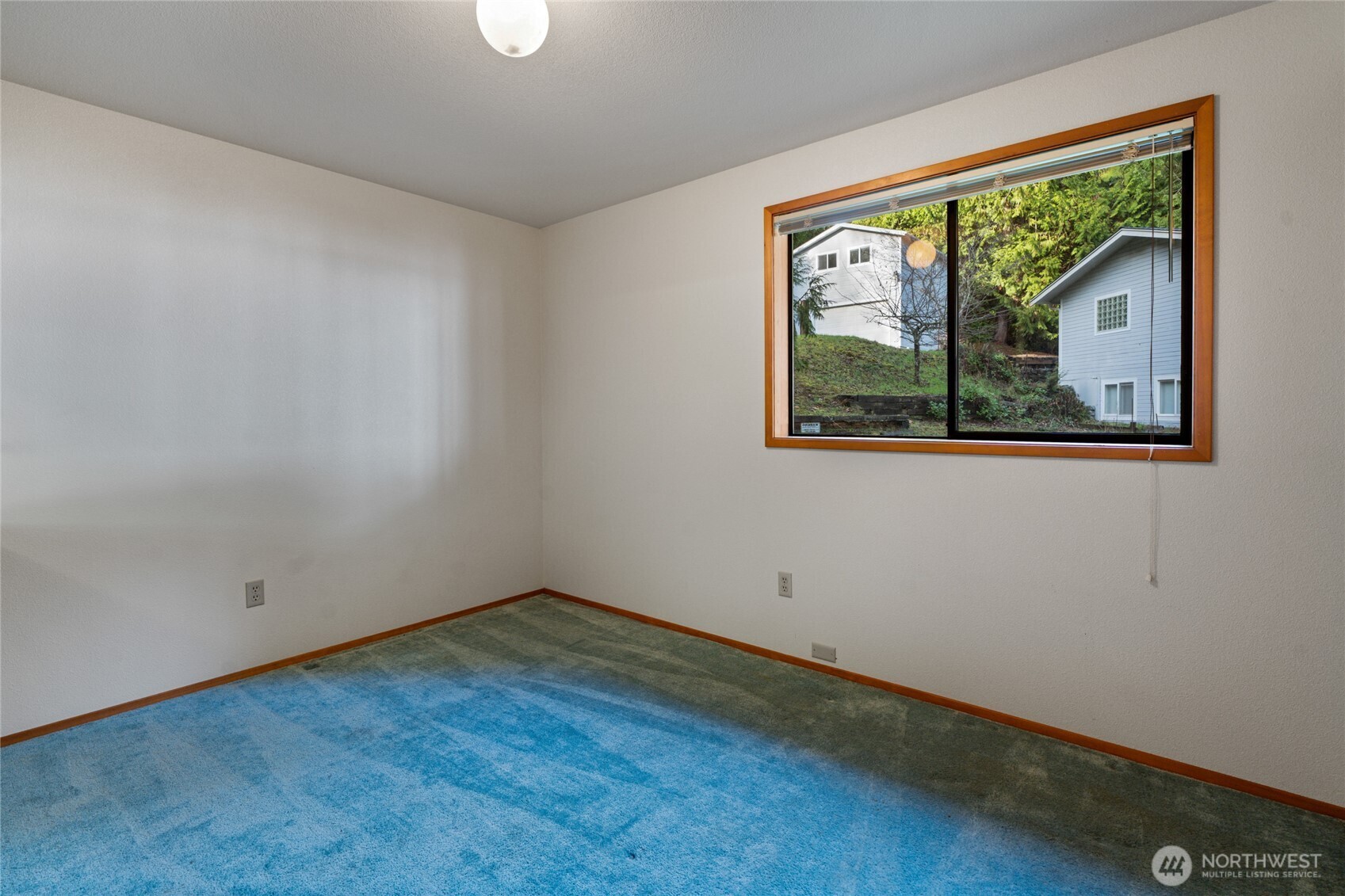 909 Lorenz Road NW Lakebay WA 98349