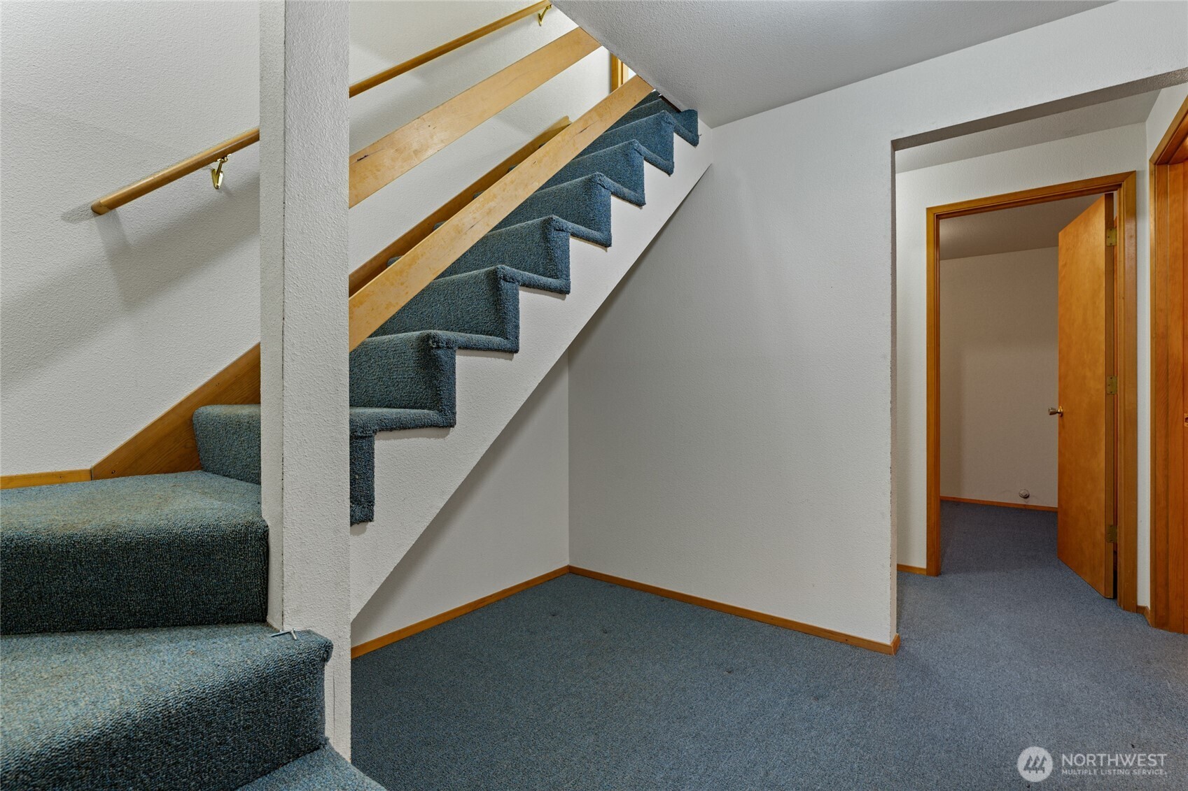 909 Lorenz Road NW Lakebay WA 98349