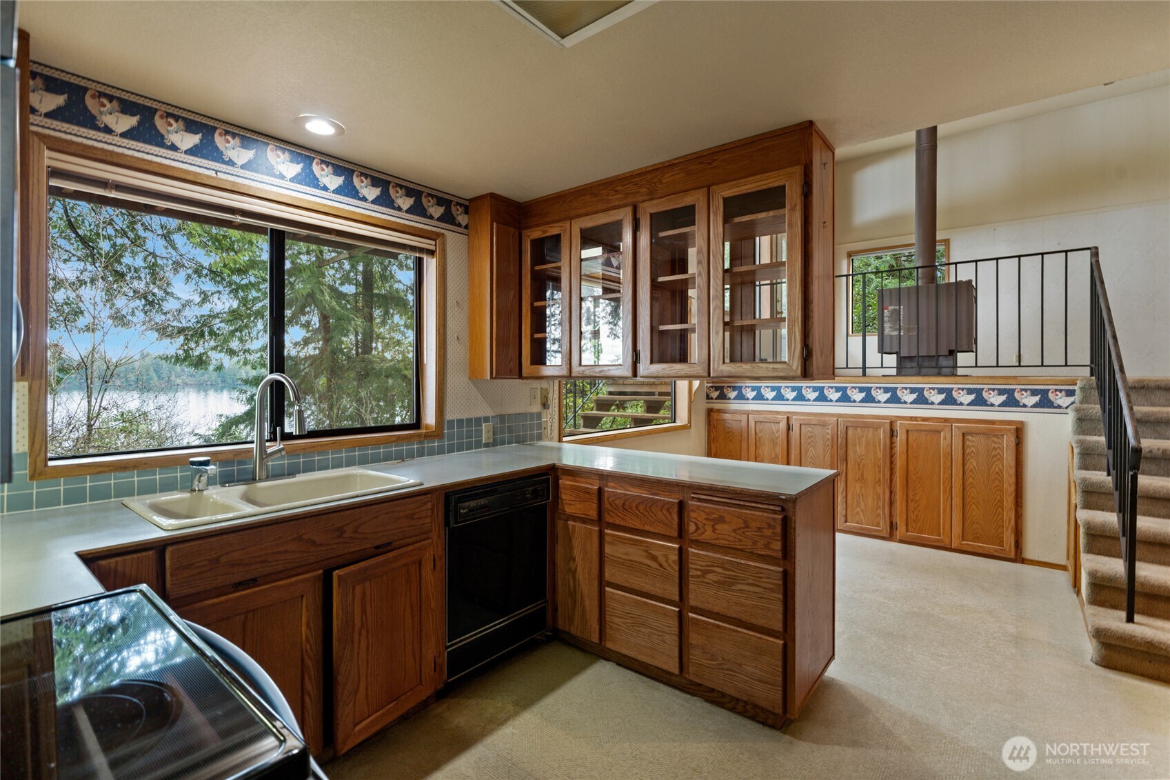 909 Lorenz Road NW Lakebay WA 98349