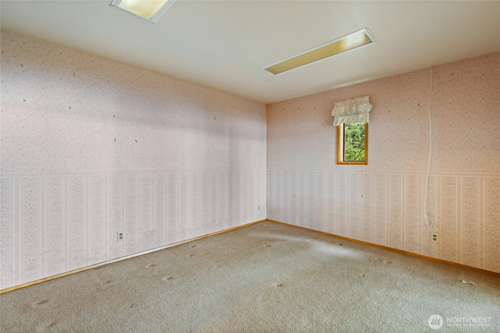 909 Lorenz Road NW Lakebay WA 98349