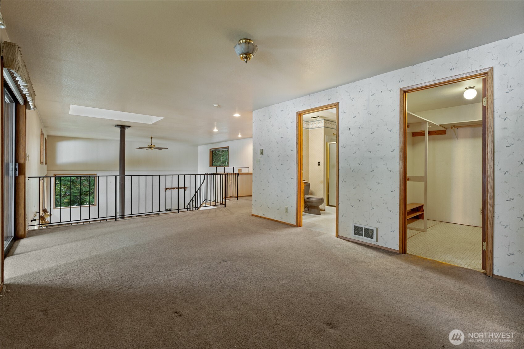 909 Lorenz Road NW Lakebay WA 98349