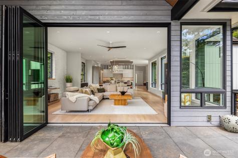 22727 NE 139th Way Woodinville WA 98077