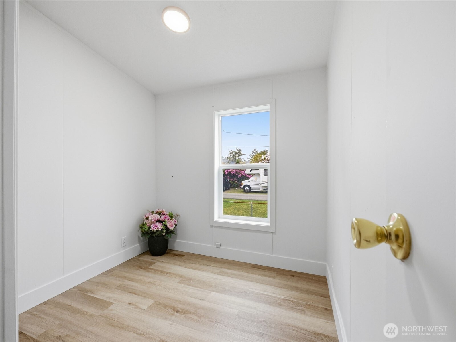 22212 Pacific Way Ocean Park WA 98640