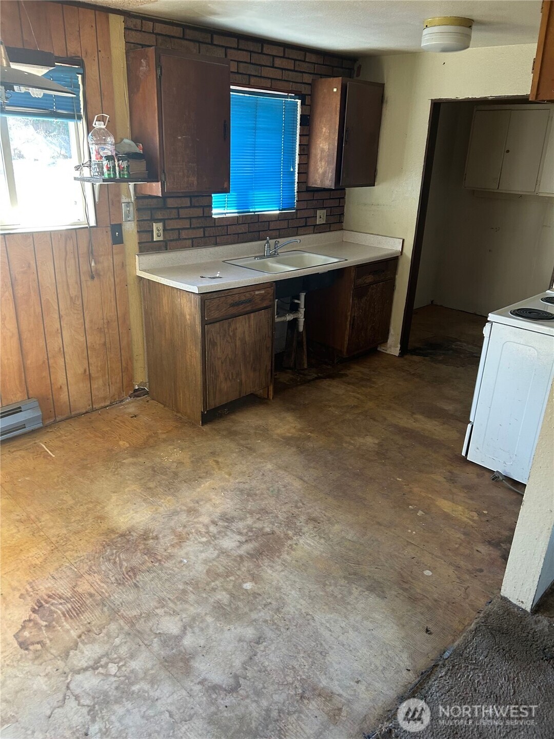 2436 E Ryan Port Angeles WA 98362