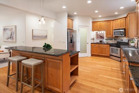 19540 159th Place NE Woodinville WA 98072