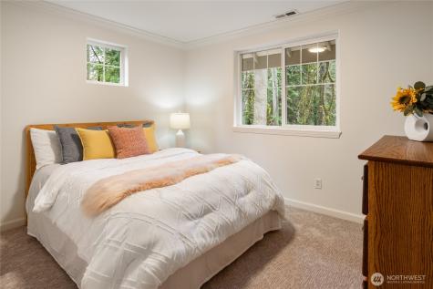 19540 159th Place NE Woodinville WA 98072