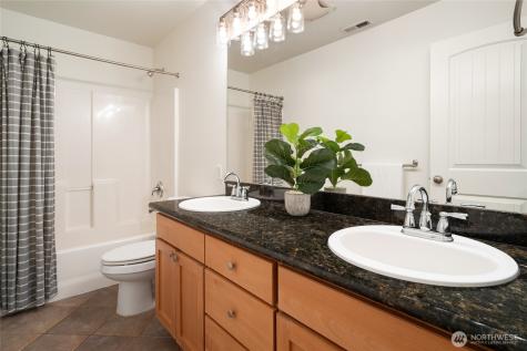 19540 159th Place NE Woodinville WA 98072