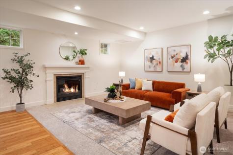 19540 159th Place NE Woodinville WA 98072