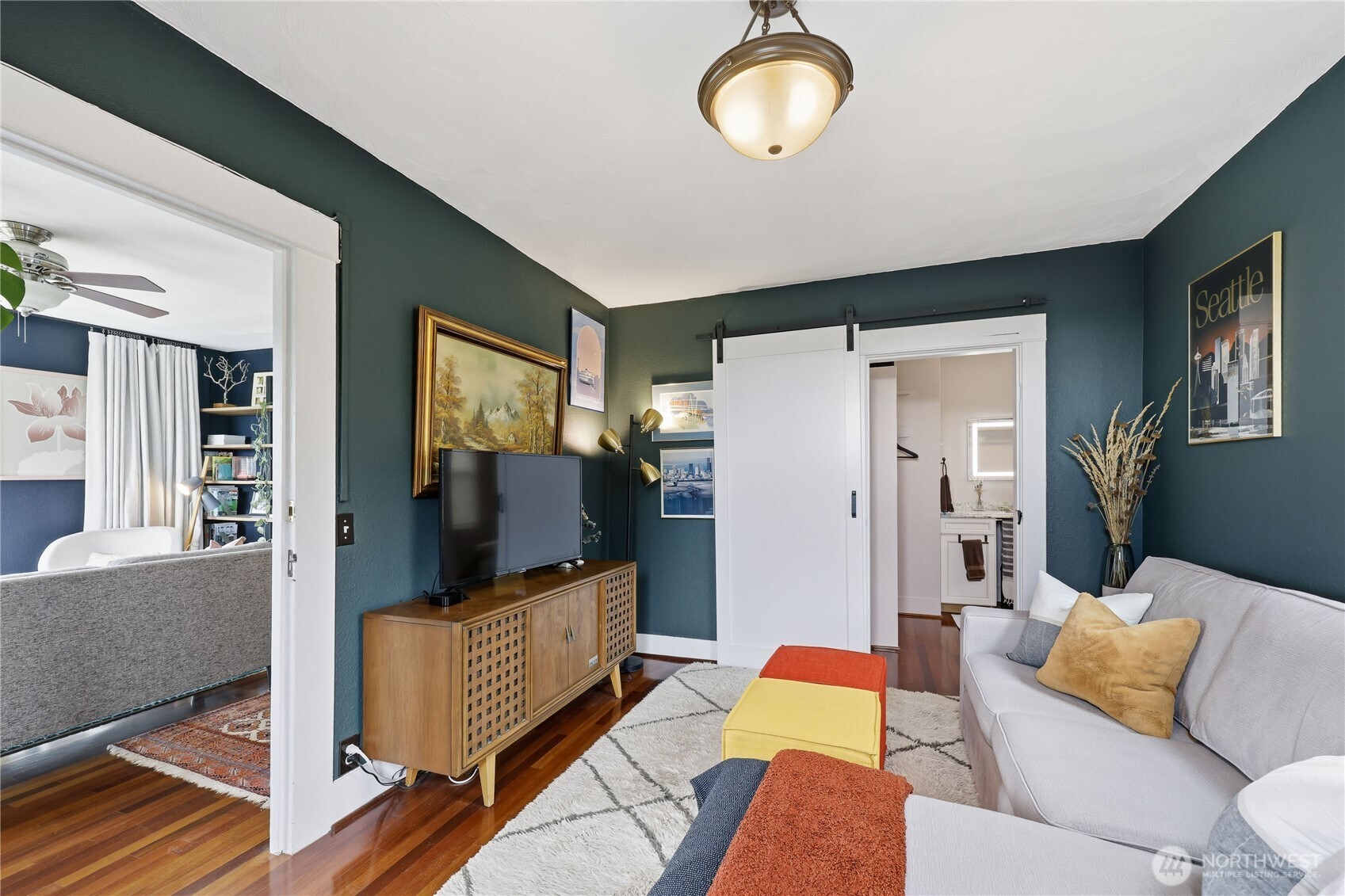 2004 E 15th Street Bremerton WA 98310