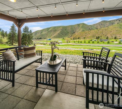 24 Mackenzie Way Chelan WA 98816