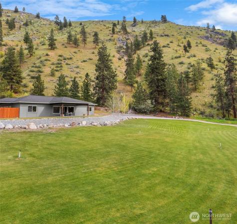 24 Mackenzie Way Chelan WA 98816
