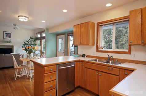 5938 Sundown Lane Freeland WA 98249