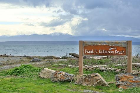 5938 Sundown Lane Freeland WA 98249