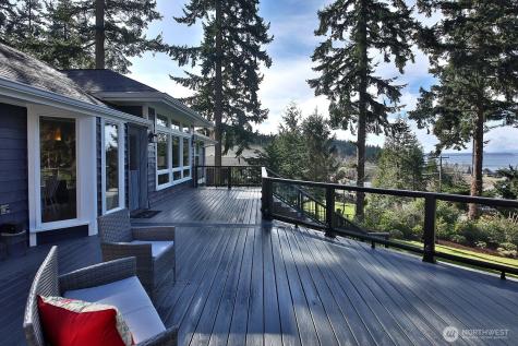 5938 Sundown Lane Freeland WA 98249