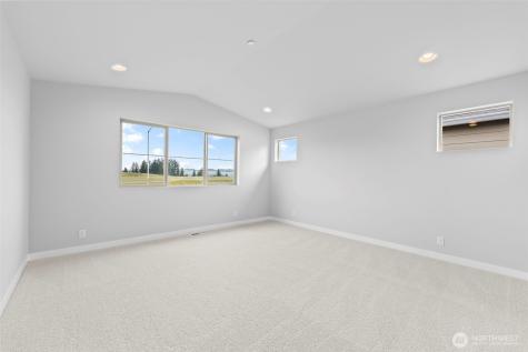 13927 178th Street E Puyallup WA 98374