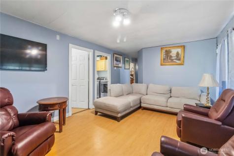 16204 SE 116th Street Renton WA 98059