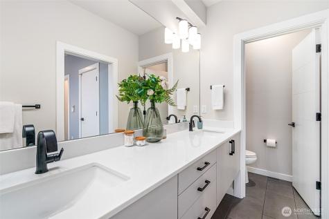 1772 Alki Avenue SW Seattle WA 98116