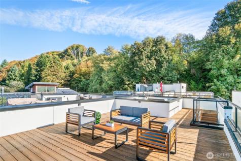 1772 Alki Avenue SW Seattle WA 98116