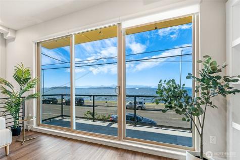 1772 Alki Avenue SW Seattle WA 98116