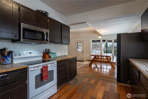 655 Swanson Gulch Road Manson WA 98831