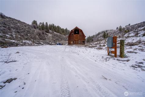 655 Swanson Gulch Road Manson WA 98831