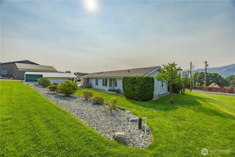 744 Wapato Lake Road Manson WA 98831