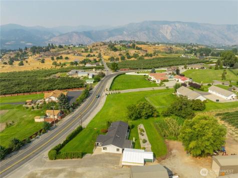 744 Wapato Lake Road Manson WA 98831