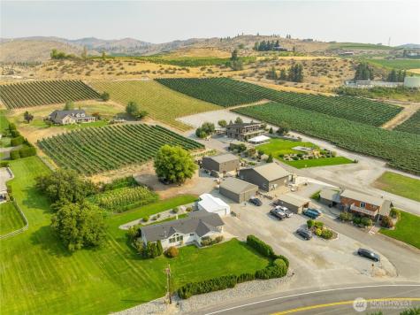 744 Wapato Lake Road Manson WA 98831