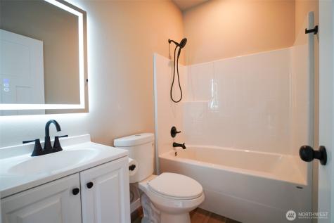 254 Skyler Way Eatonville WA 98328