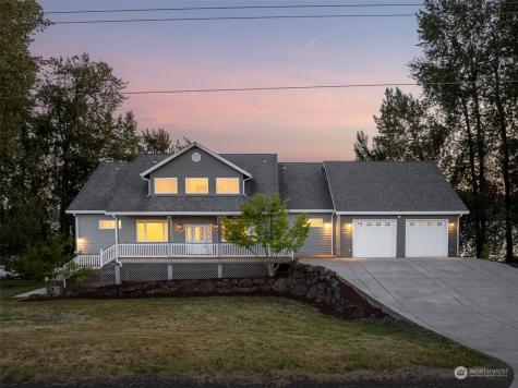2825 Dike Road Woodland WA 98674
