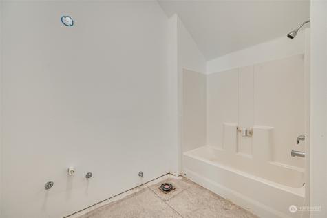 2825 Dike Road Woodland WA 98674