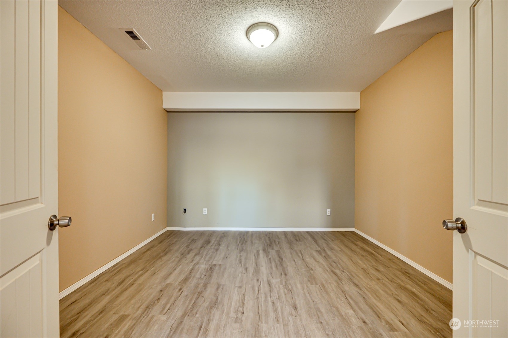 2825 Dike Road Woodland WA 98674