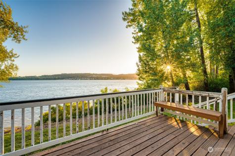 2825 Dike Road Woodland WA 98674