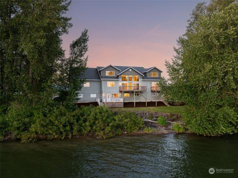 2825 Dike Road Woodland WA 98674