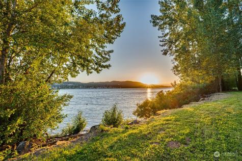 2825 Dike Road Woodland WA 98674