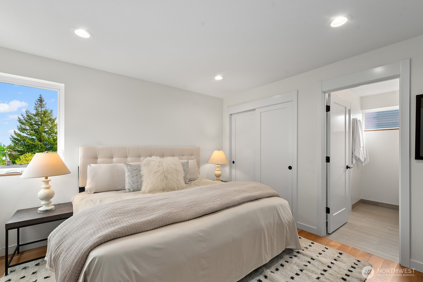 4122 Burke Avenue N Seattle WA 98103