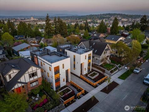 4122 Burke Avenue N Seattle WA 98103