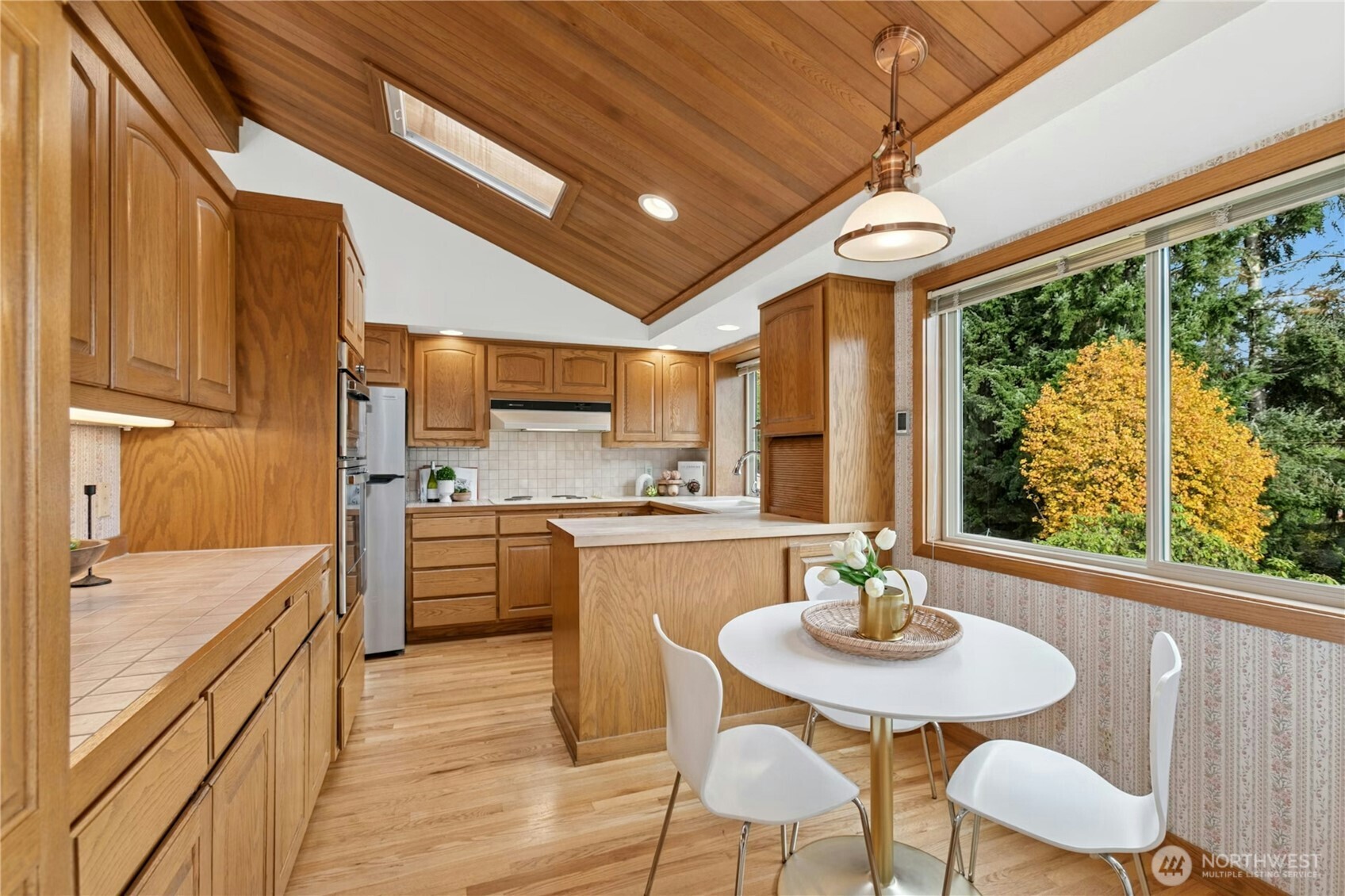 16730 32nd Place NE Lake Forest Park WA 98155