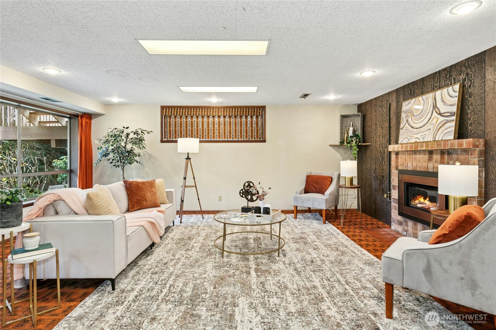 16730 32nd Place NE Lake Forest Park WA 98155