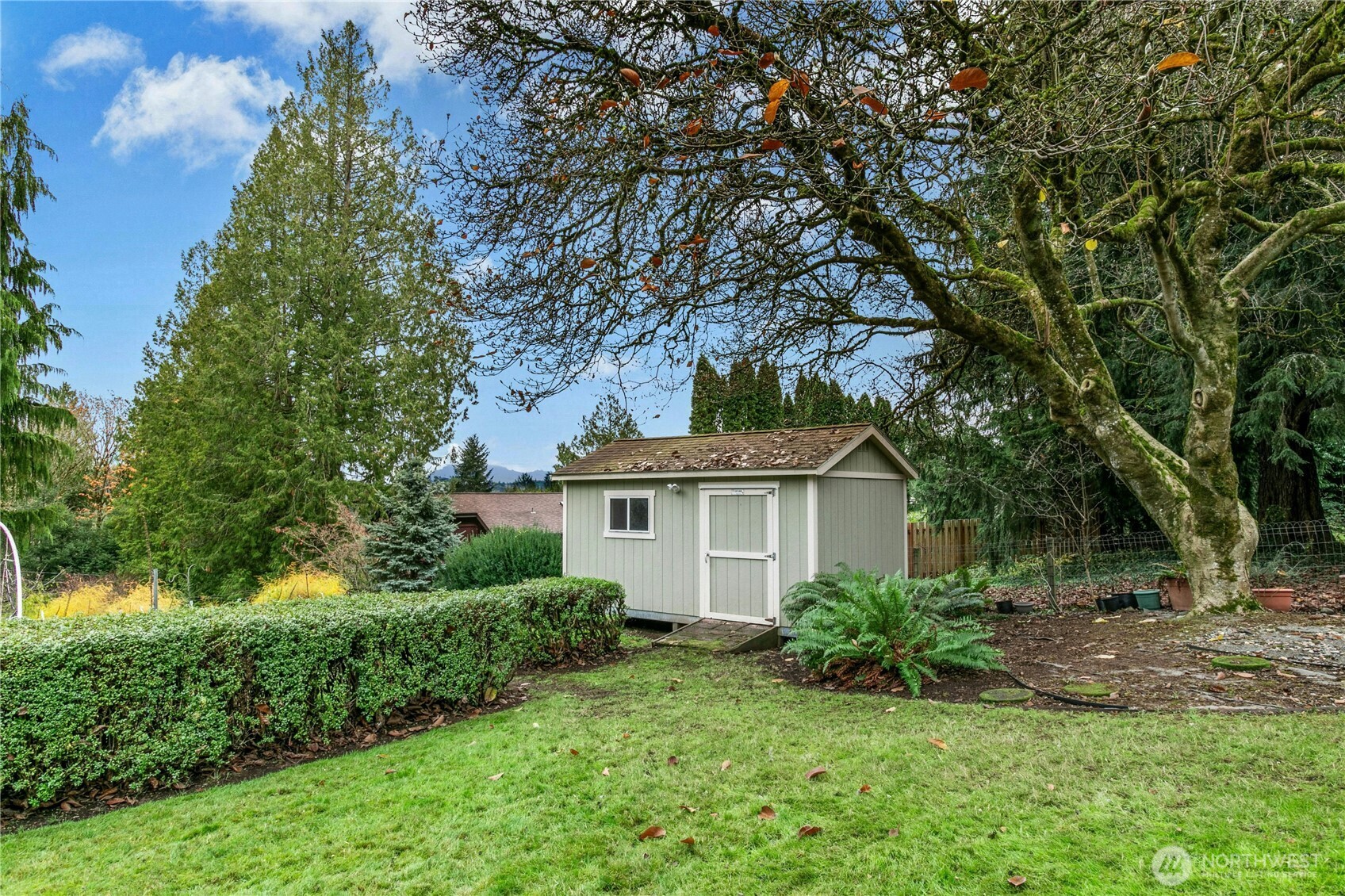 16730 32nd Place NE Lake Forest Park WA 98155