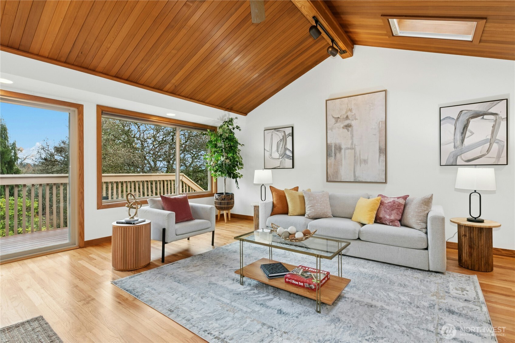 16730 32nd Place NE Lake Forest Park WA 98155