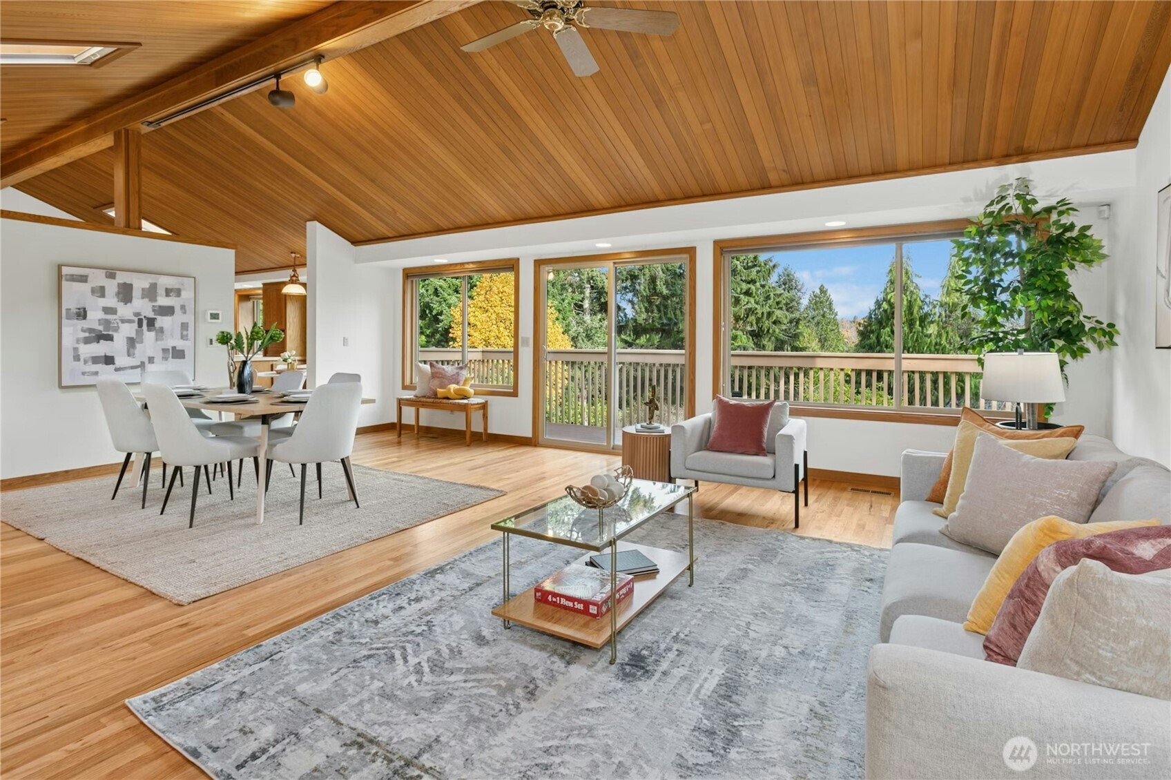 16730 32nd Place NE Lake Forest Park WA 98155