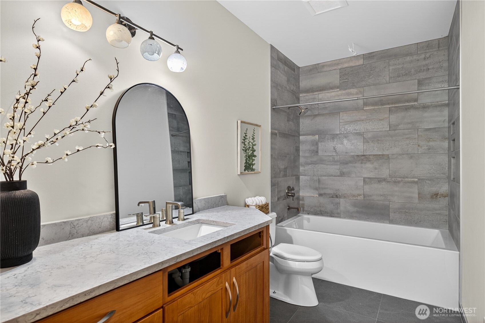 5233 Pheasant Run Lane Anacortes WA 98221