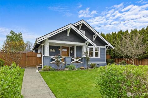 2024 Wells Street Enumclaw WA 98022