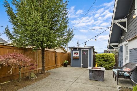 2024 Wells Street Enumclaw WA 98022