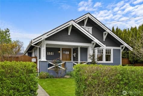 2024 Wells Street Enumclaw WA 98022
