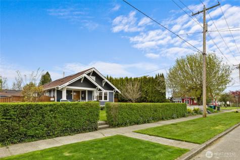 2024 Wells Street Enumclaw WA 98022