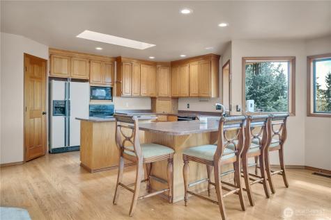 10422 45th Street Ct E Edgewood WA 98372