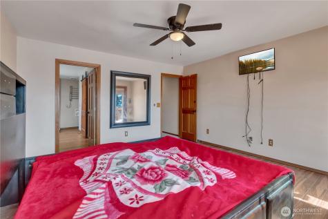 10422 45th Street Ct E Edgewood WA 98372