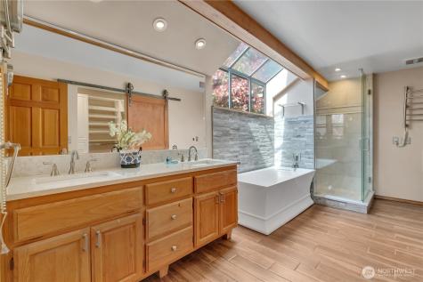 10422 45th Street Ct E Edgewood WA 98372